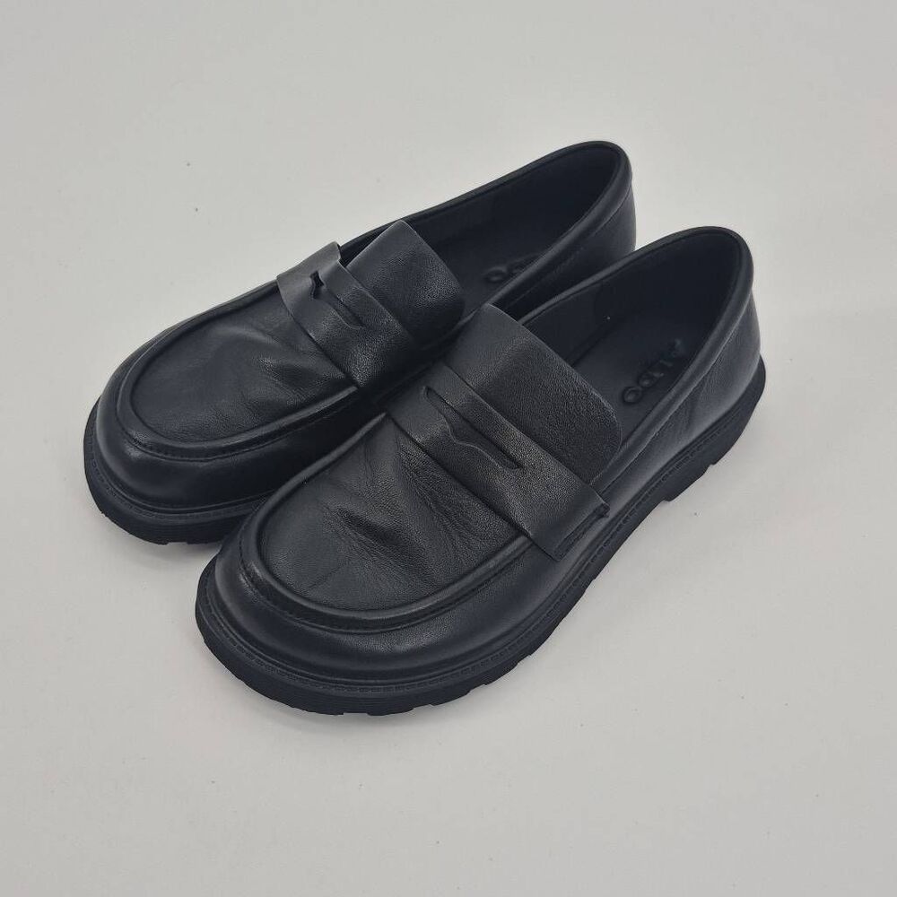 ALDO Women's Slip-On Loafer Flats Leather Black Round Toe Size 8.5